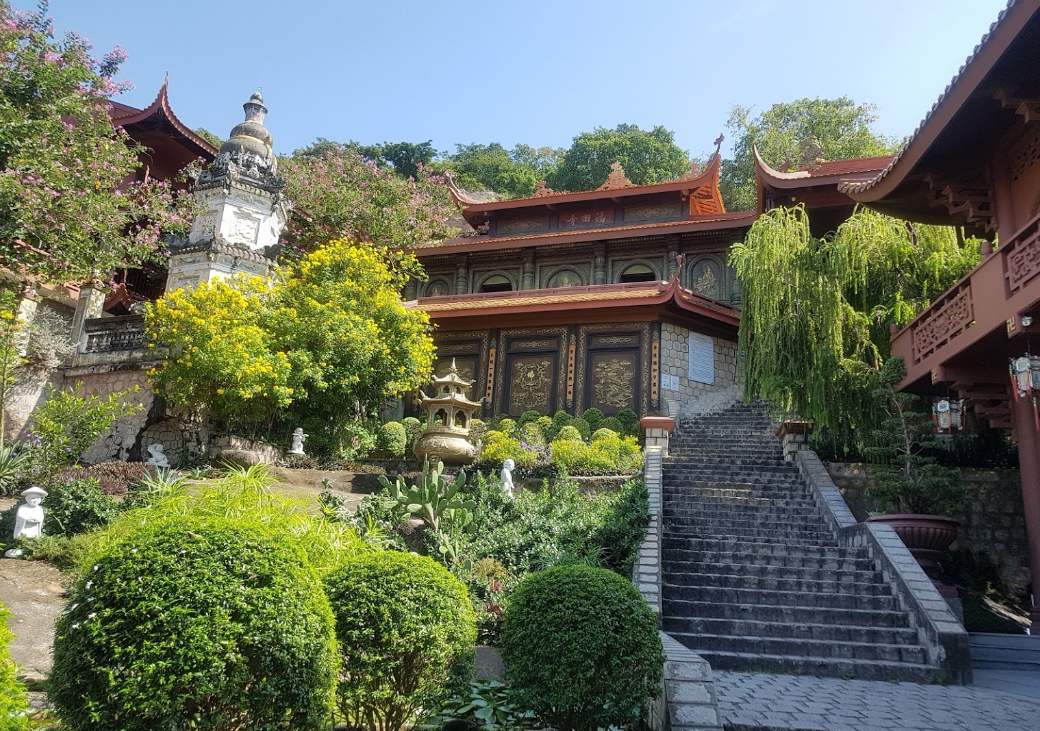 Top 10 Địa điểm du lịch Châu Đốc mà bạn không thể bỏ qua 6