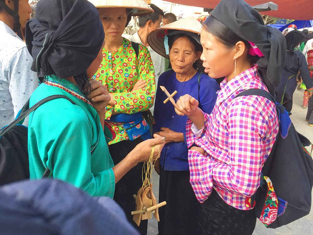 Chợ phiên Hoàng Su Phì - Nét đẹp văn hóa độc đáo nơi cao nguyên đá 6