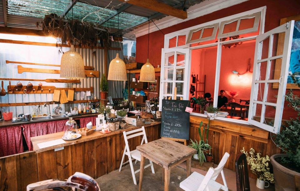 Dừng chân bên Tiệm Táo Đỏ Đà Lạt yên bình để thưởng thức món café trứng ngon tuyệt 4