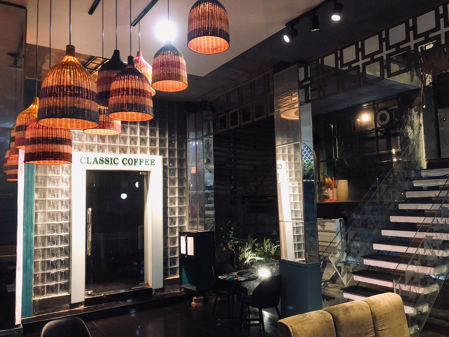 Classic Coffee, đắm mình vào hương vị cà phê cổ điển 3