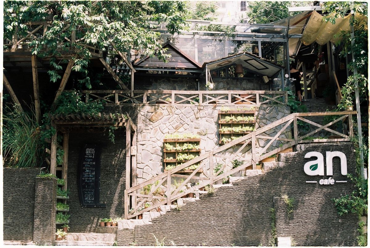 An Coffee – Chốn bình yên xanh thẳm cho những tâm hồn mỏng manh 17