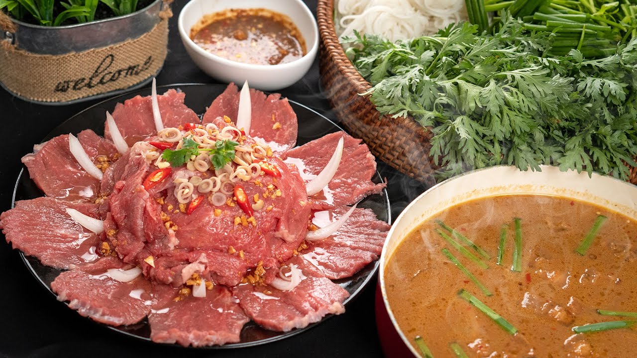 Thưởng thức Bò nhúng mắm ruốc, đặc sản trứ danh ngon đậm đà 6