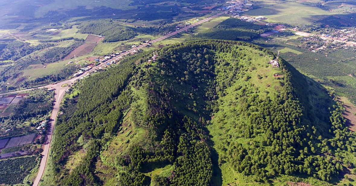 Khám phá Núi Hàm Rồng Gia Lai với view ngắm trọn Pleiku 2