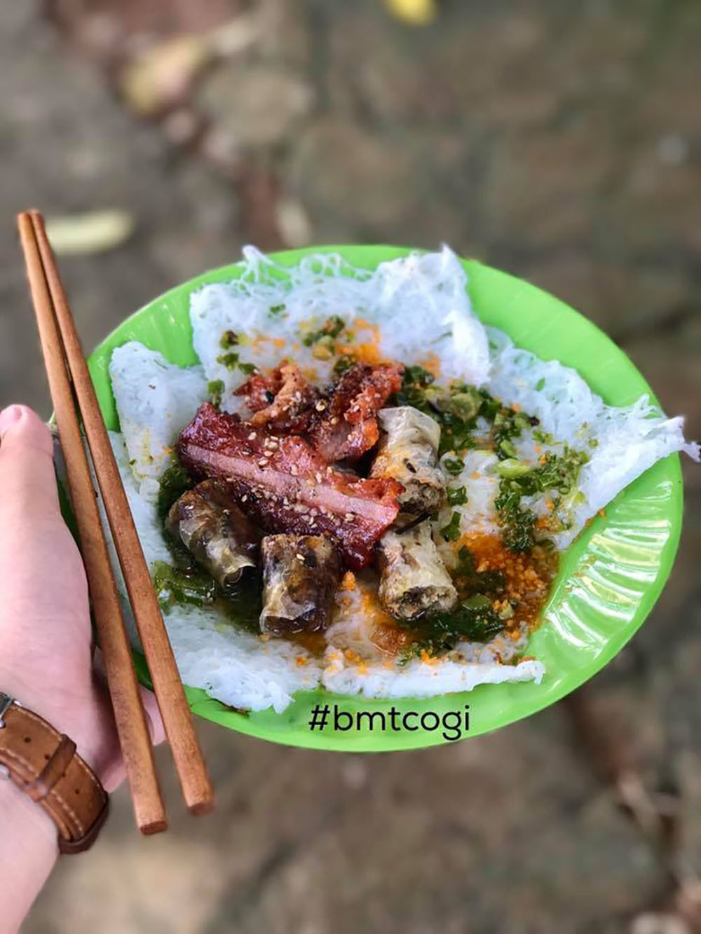 Ngất ngây với Bánh hỏi thịt nướng cô Hoa Buôn Ma Thuột 3