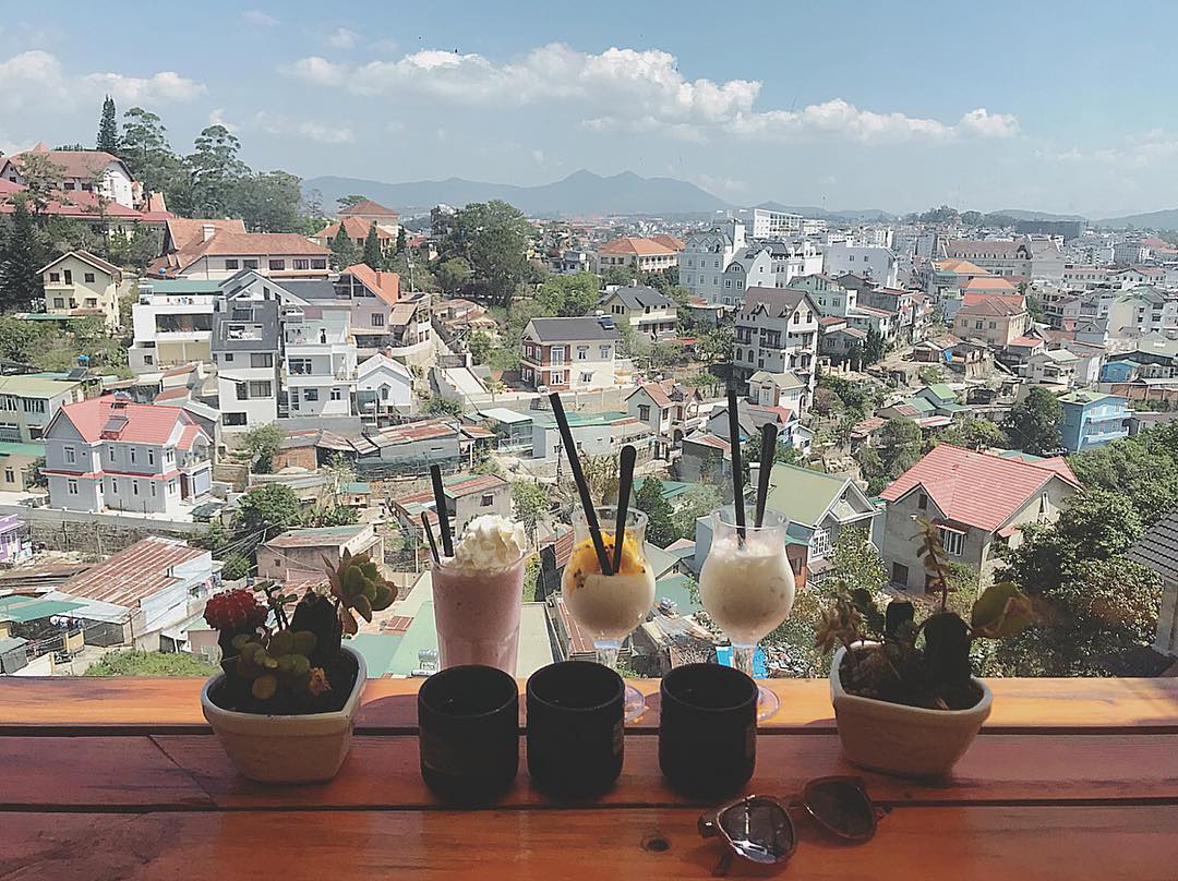 Up Coffee Đà Lạt – Phong cách vintage hút hồn giới trẻ Đà Lạt 11