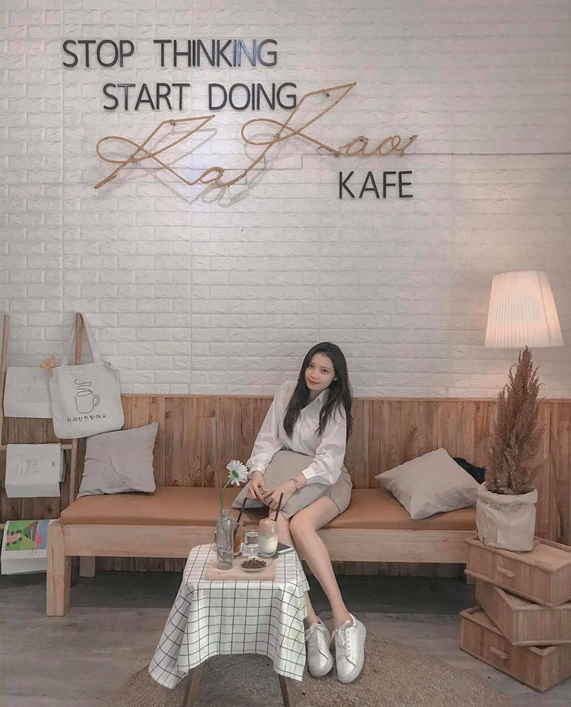 Hạ cánh KAKAO KAFE – Nơi ra đời những bộ ảnh đậm chất Hàn 8