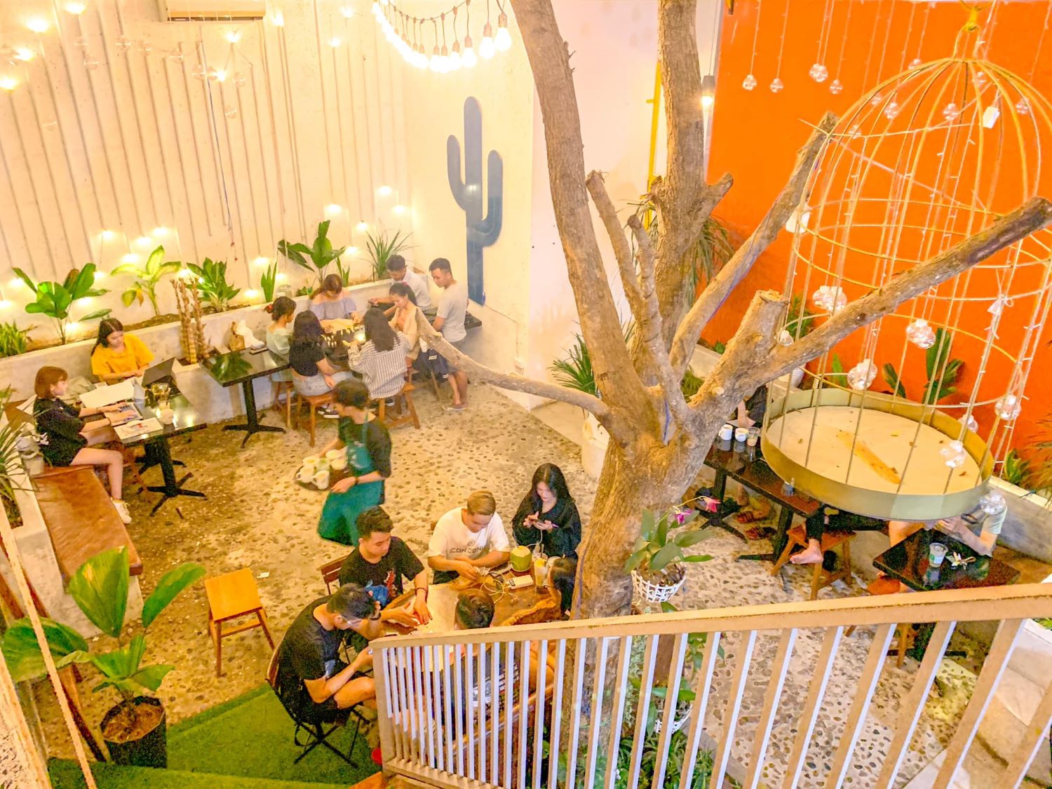 Set kèo hẹn hò ở Chill By Coffee Cần Thơ với concept đậm chất sa mạc 7