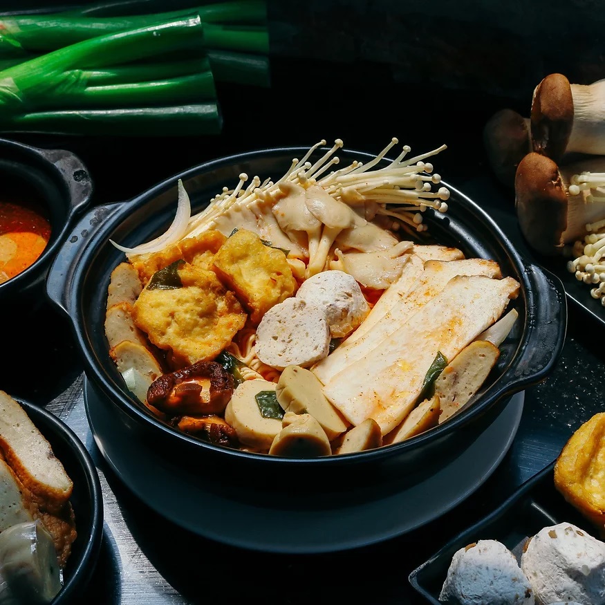 Săn lùng chuỗi Mì cay Omega Cần Thơ khuynh đảo giới trẻ 11