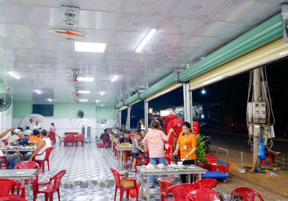 Nhớ mãi quán Ốc Chiều thơm ngon giữa lòng thành phố 3