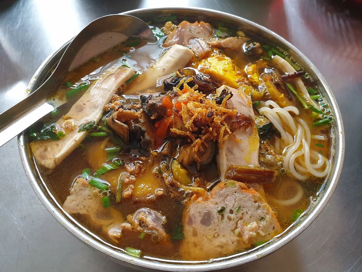 Gợi ý top 7 quán bún ốc Hà Nội ngon nhất bạn không nên bỏ qua 7