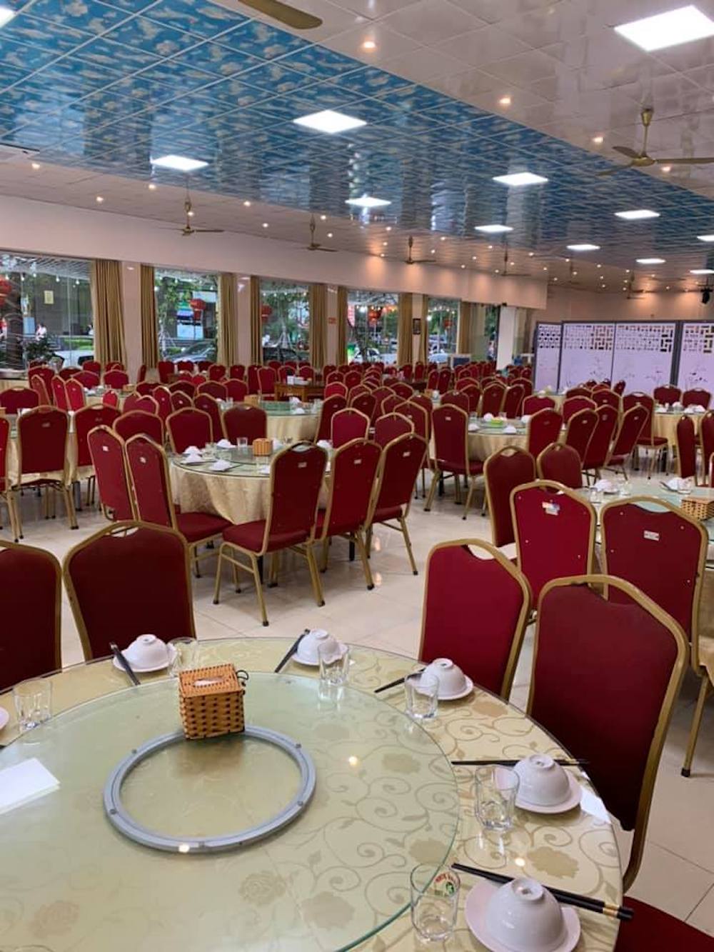 Ghé Nhà hàng Lâm Hải để thưởng thức lẩu nướng ngon ‘đỉnh chóp’ 8
