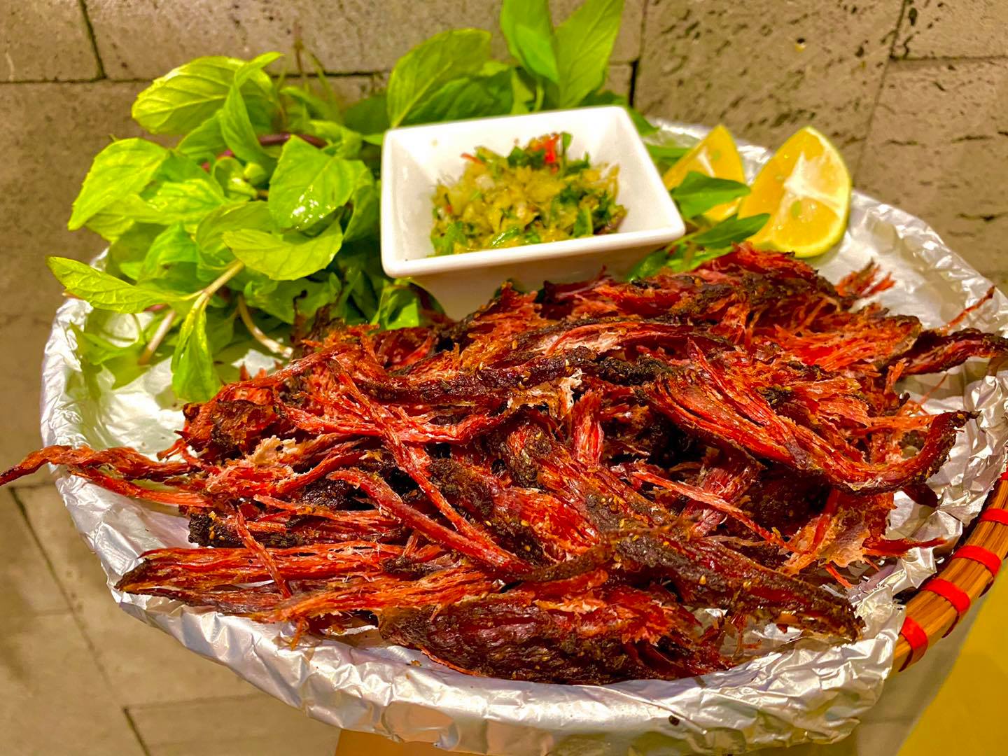 Hương vị đậm đà của những món ăn Việt tại Nhà Hàng Sơn Đoòng Hạ Long 17
