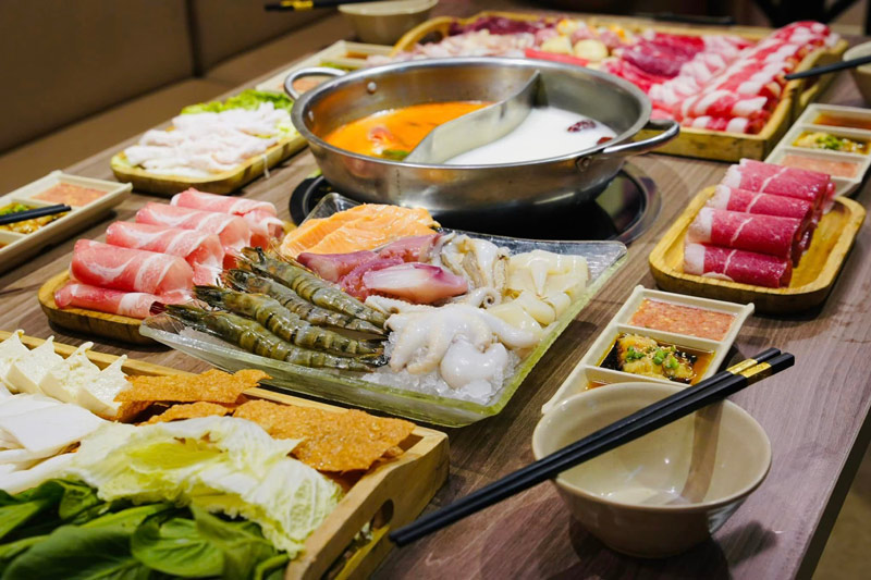 Top quán buffet hải sản Hà Nội từ bình dân đến sang chảnh 9