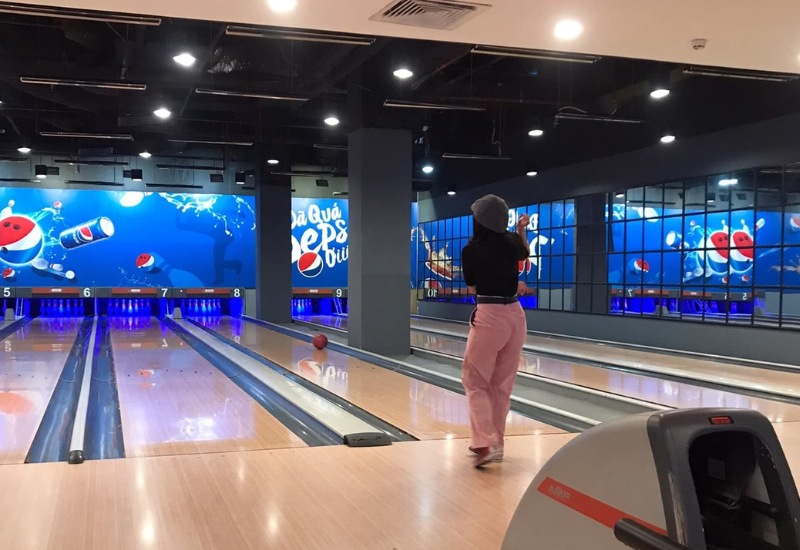 Trải nghiệm chơi bowling Hà Nội - hoạt động giải trí siêu hấp dẫn 4